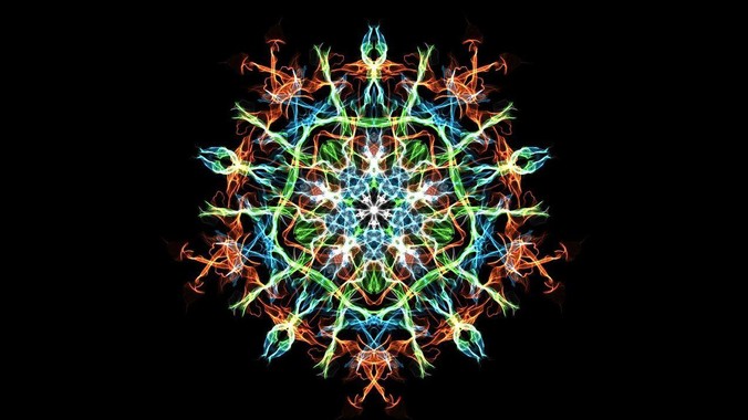 发烧了一晚上没有联系男朋友，第二天发现他一条消息都没有给我发，就跟他吵架了，这是我的错吗？